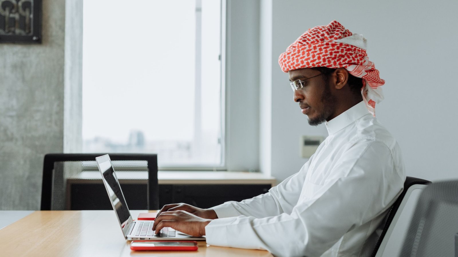 Level 3 Diploma in Business Management (OTHM)