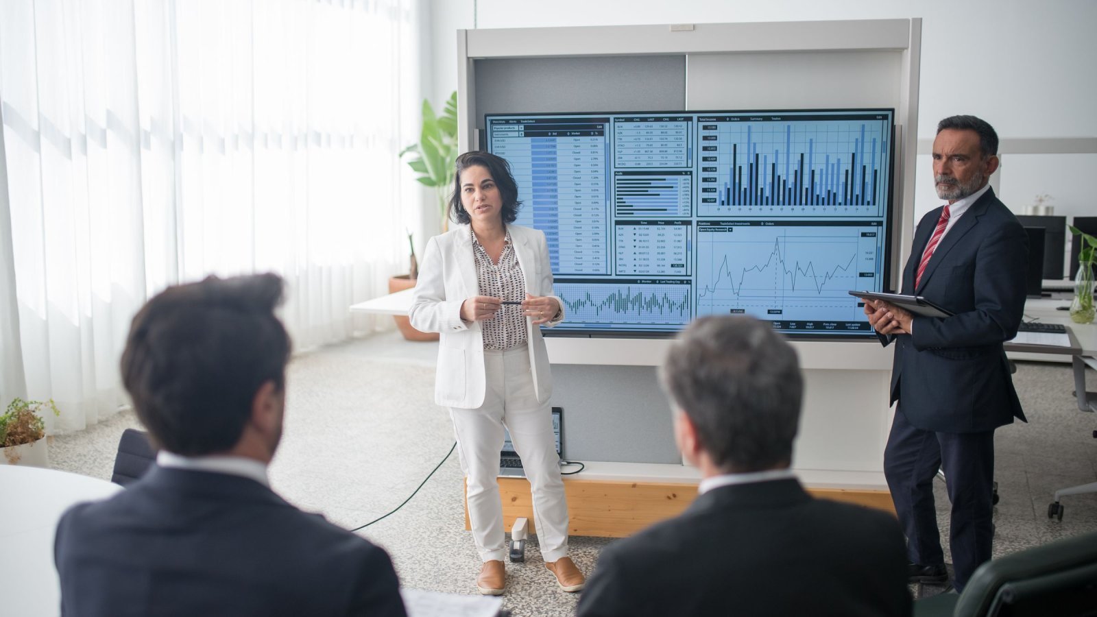 Level 4 Diploma in Business Management (OTHM)